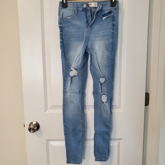 High Rise Jegging - Picture 1 of 3